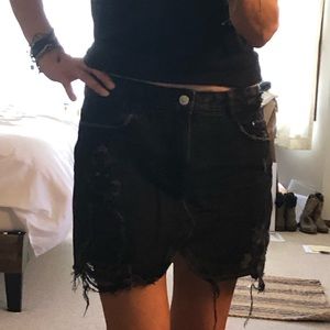 Zara Trafaluc killer distressed denim skirt